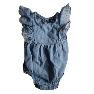 Baby GAP Denim Bubble Romper 3-6 M Chambray Eyelet Ruffle Sleeve Summer Outfit